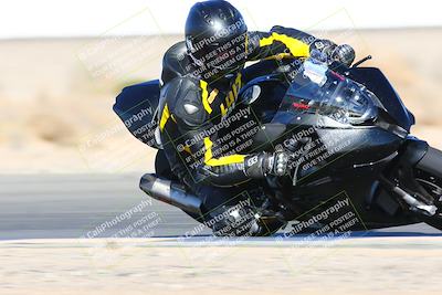 media/Jan-08-2022-SoCal Trackdays (Sat) [[1ec2777125]]/Turn 15 Inside (950am)/